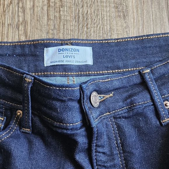 Denizen high rise ankle straight 6/28 - Picture 2 of 3